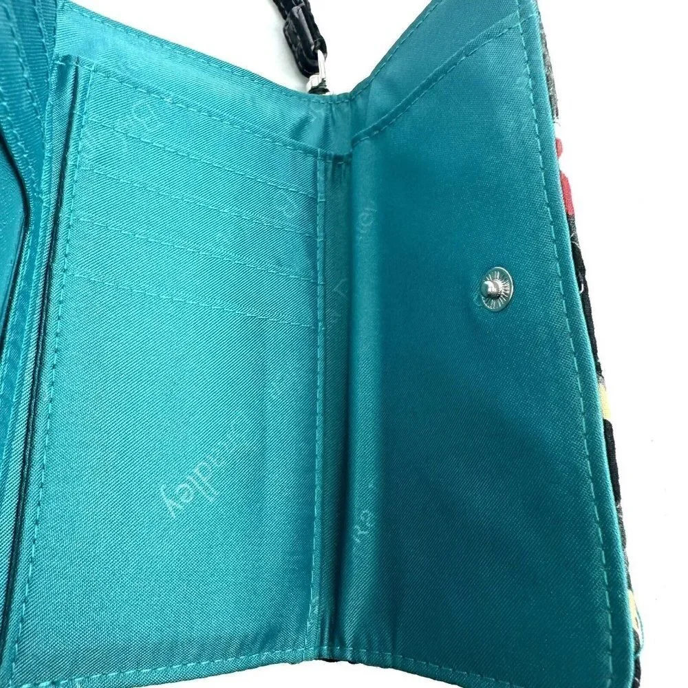 Vera‎ Bradley Splash Floral Smartphone Wallet Wristlet Organizer Clutch New